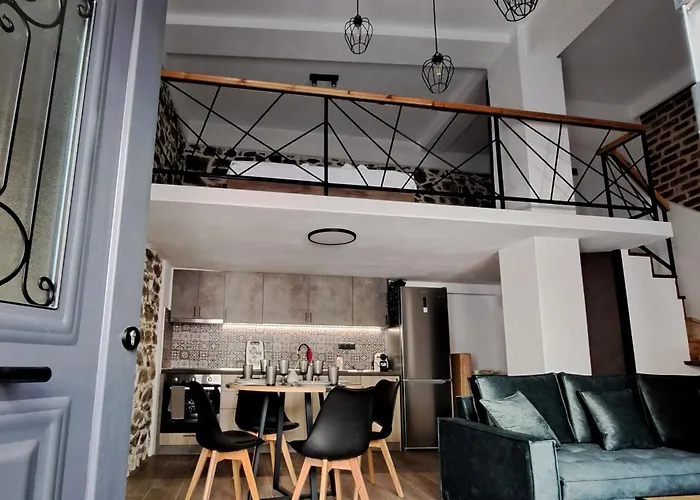 Artemis Apartments