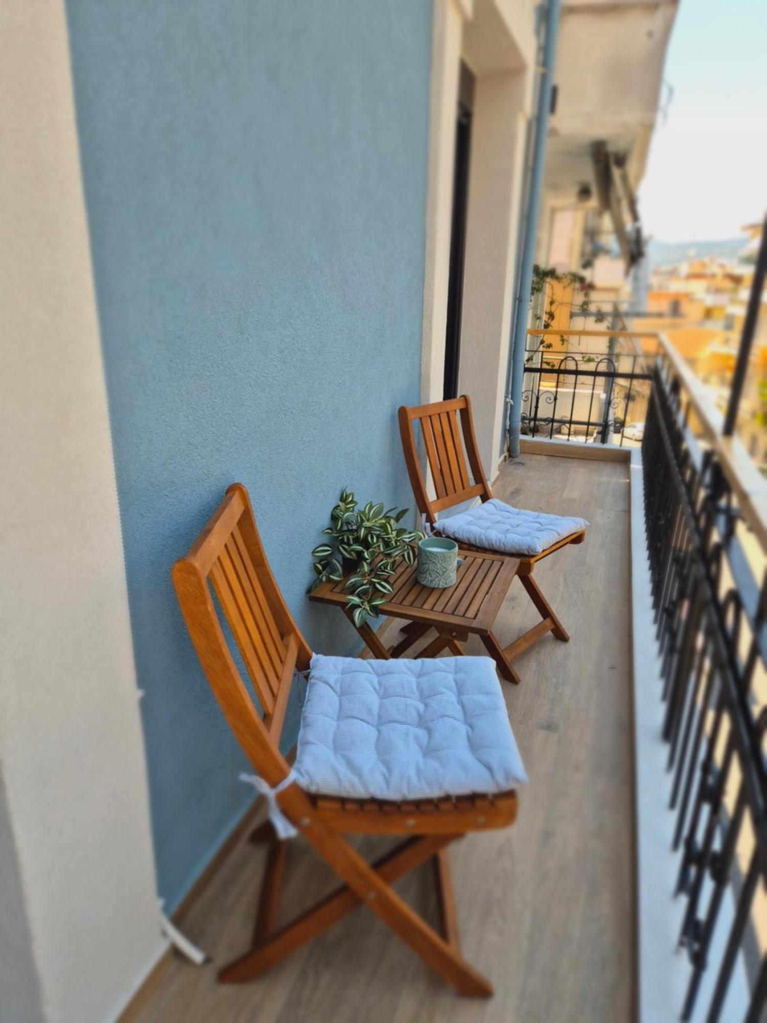 Artemis Apartment *